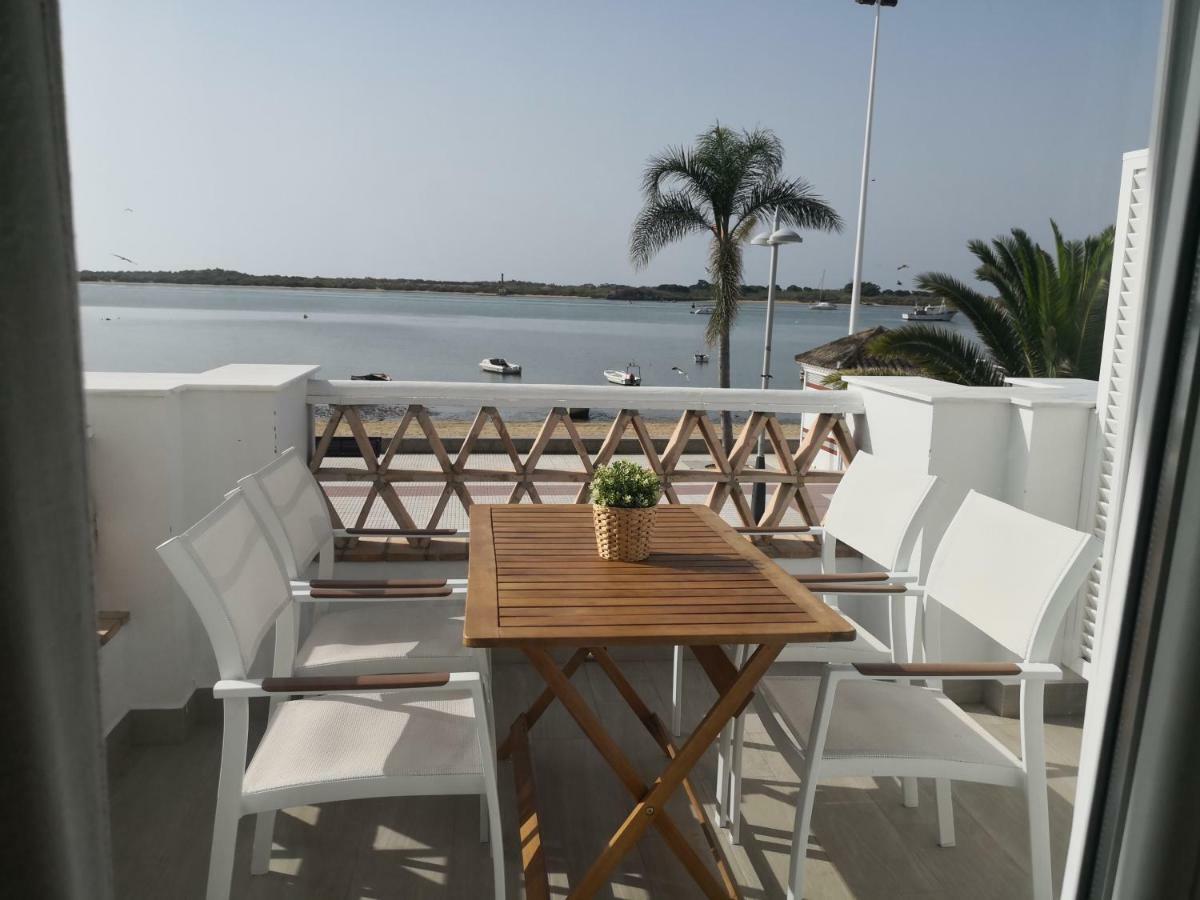 Apartamentos En Paseo Maritimo Ел Ромпидо Екстериор снимка