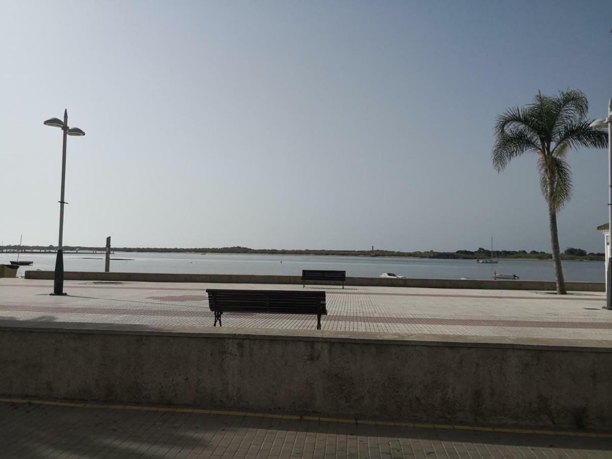 Apartamentos En Paseo Maritimo Ел Ромпидо Екстериор снимка