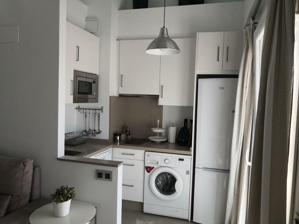 Apartamentos En Paseo Maritimo Ел Ромпидо Екстериор снимка