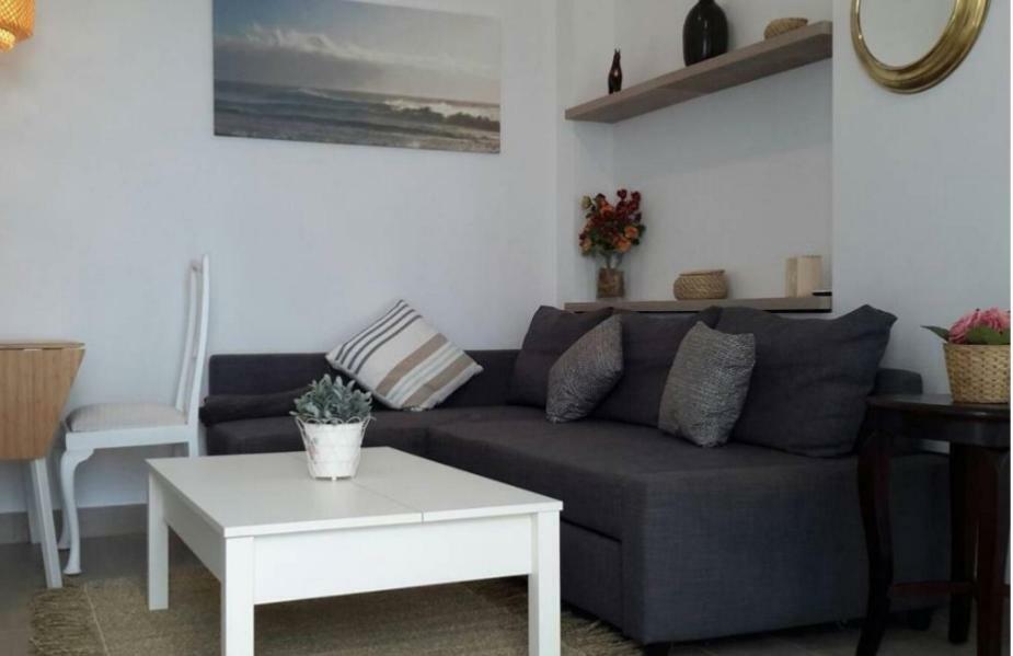 Apartamentos En Paseo Maritimo Ел Ромпидо Екстериор снимка