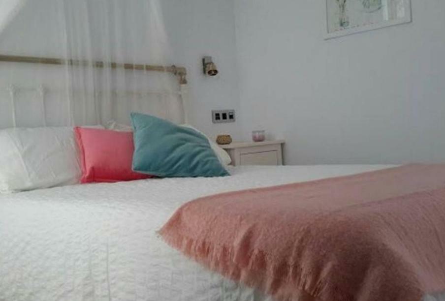Apartamentos En Paseo Maritimo Ел Ромпидо Екстериор снимка