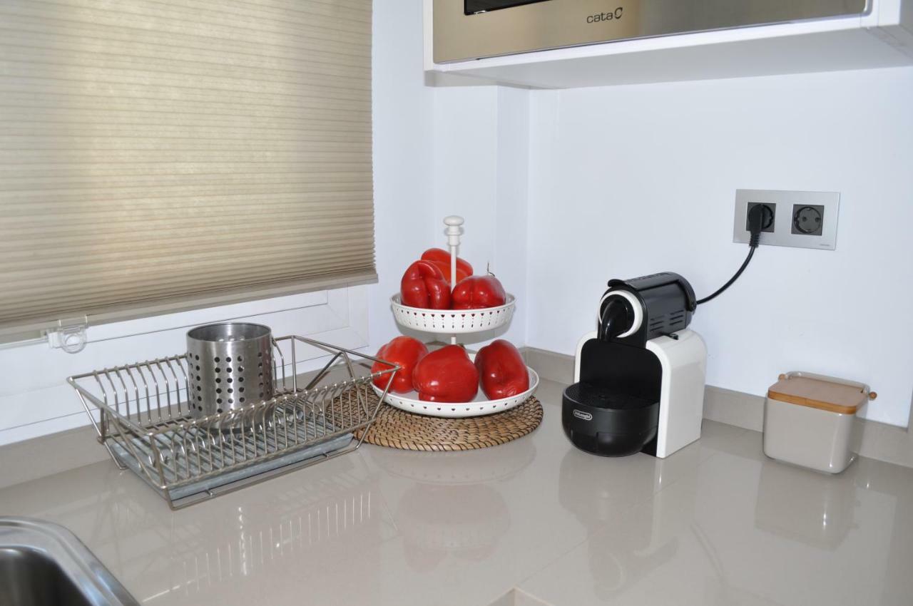 Apartamentos En Paseo Maritimo Ел Ромпидо Екстериор снимка