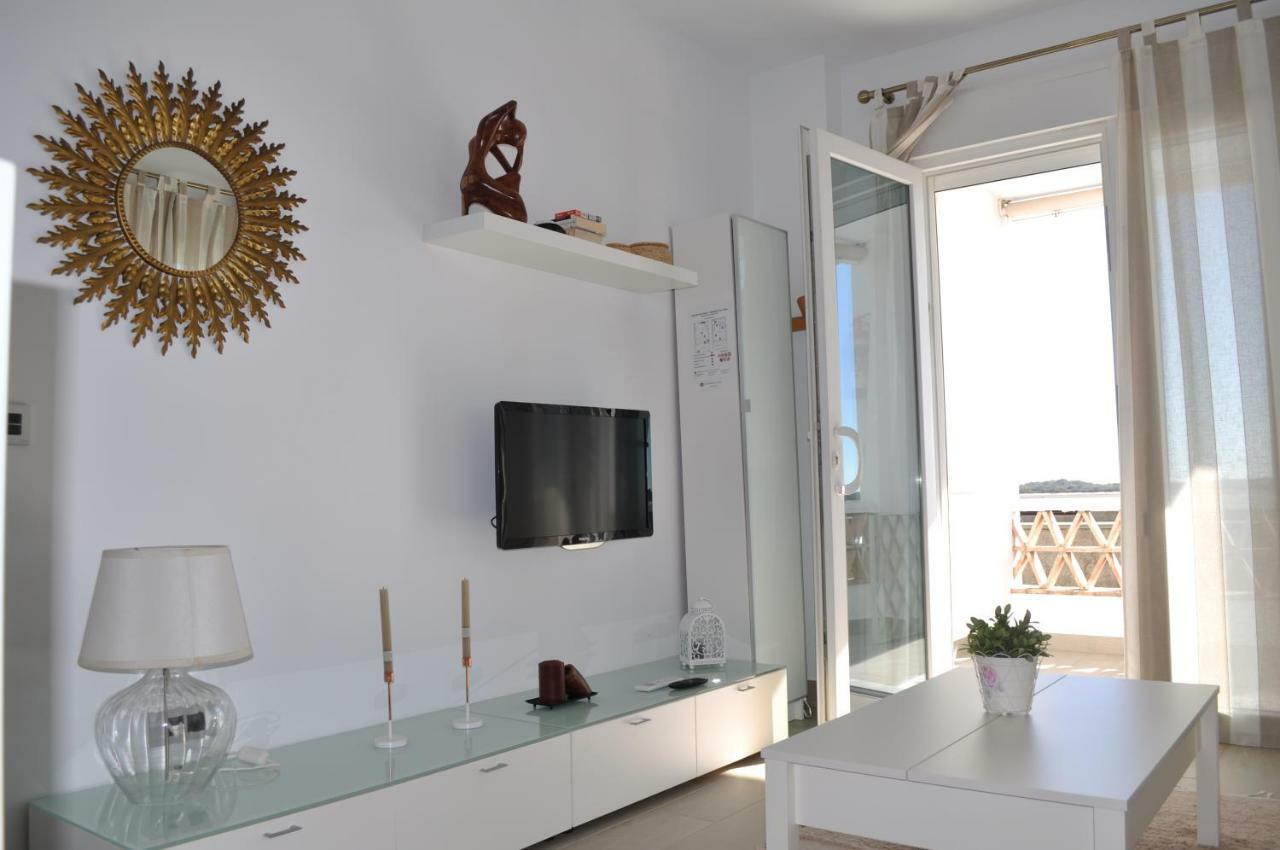 Apartamentos En Paseo Maritimo Ел Ромпидо Екстериор снимка